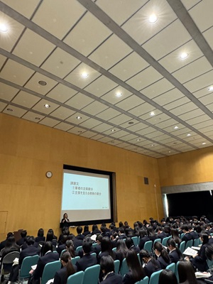 071218　２年次小論文ガイダンス02